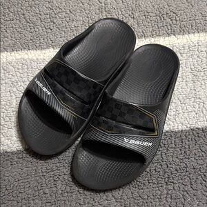 Bauer Oofos Black Slide Sandals